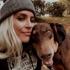 Meet your Posher, Ashley